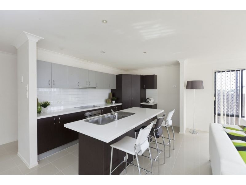 14 Whatmore Place, Manly West QLD 4179