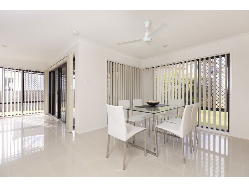 14 Whatmore Place, Manly West QLD 4179