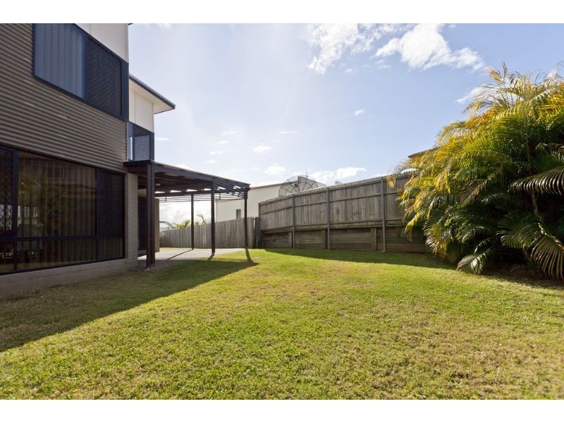14 Whatmore Place, Manly West QLD 4179