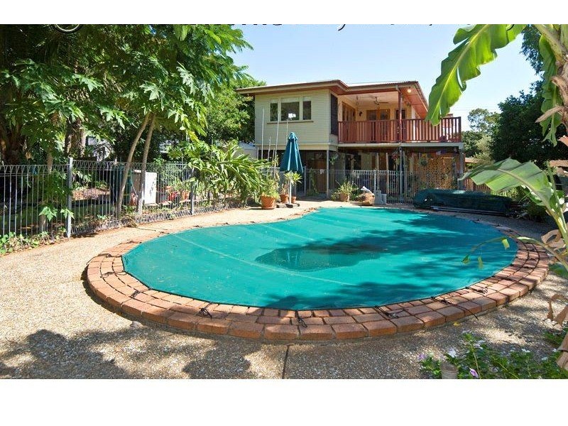 72 Empire Avenue, Manly West QLD 4179