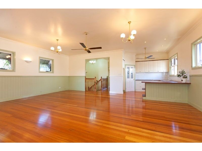 103 Cedar Street, Wynnum QLD 4178