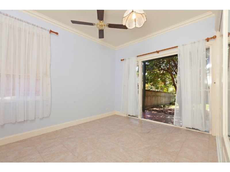 103 Cedar Street, Wynnum QLD 4178