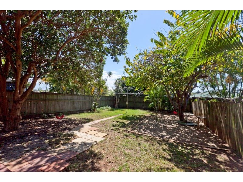 103 Cedar Street, Wynnum QLD 4178