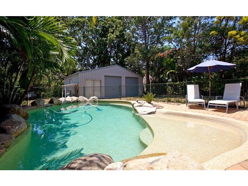 69 Coreen Street, Wynnum QLD 4178