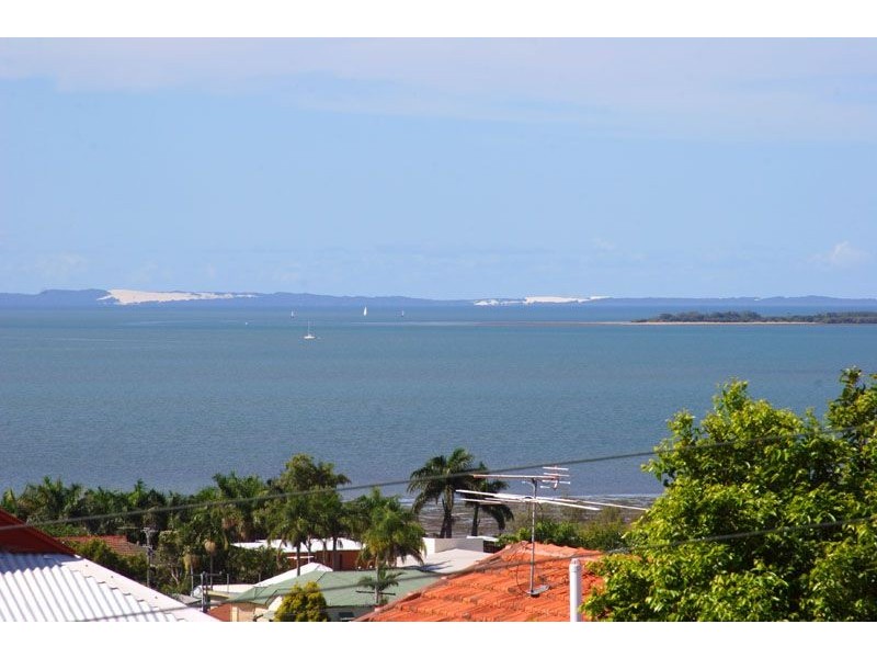 37 Melville Terrace, Wynnum QLD 4178