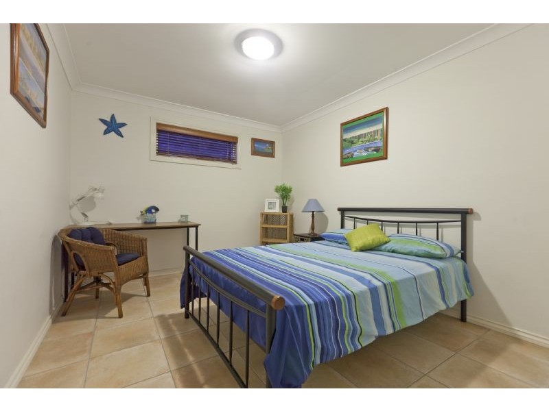 37 Melville Terrace, Wynnum QLD 4178