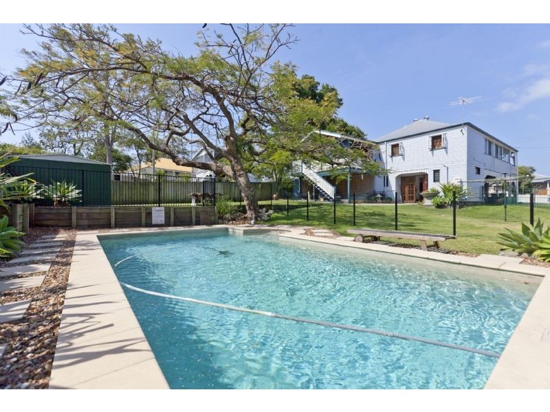 151 Carlton Terrace, Manly QLD 4179