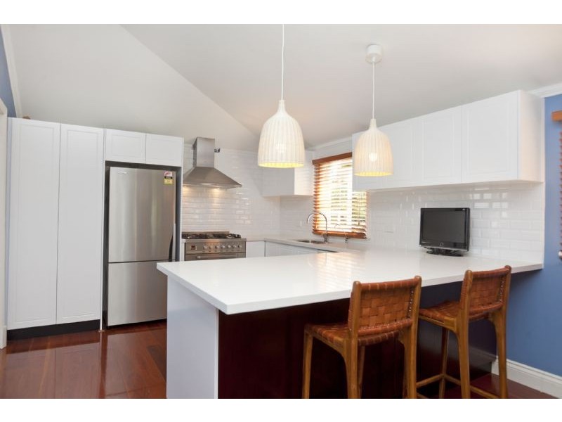 151 Carlton Terrace, Manly QLD 4179