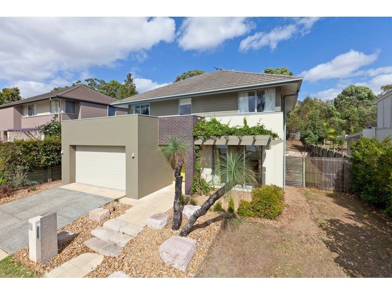 11 Barwin Street, Wakerley QLD 4154