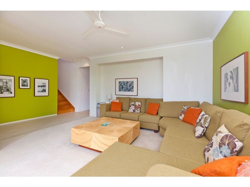 11 Barwin Street, Wakerley QLD 4154