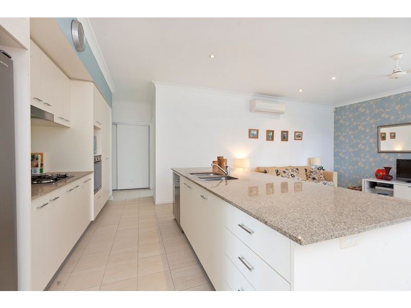 11 Barwin Street, Wakerley QLD 4154