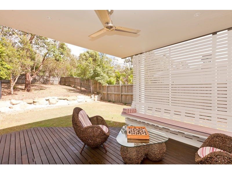 11 Barwin Street, Wakerley QLD 4154