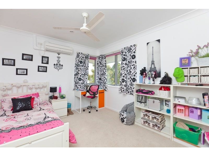 11 Barwin Street, Wakerley QLD 4154