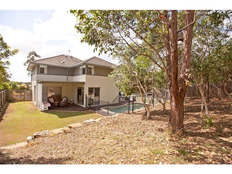 11 Barwin Street, Wakerley QLD 4154