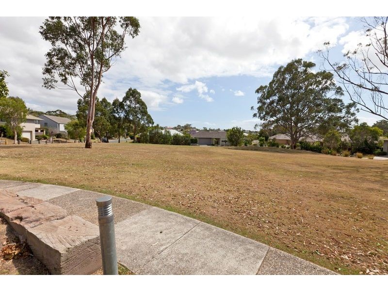 11 Barwin Street, Wakerley QLD 4154