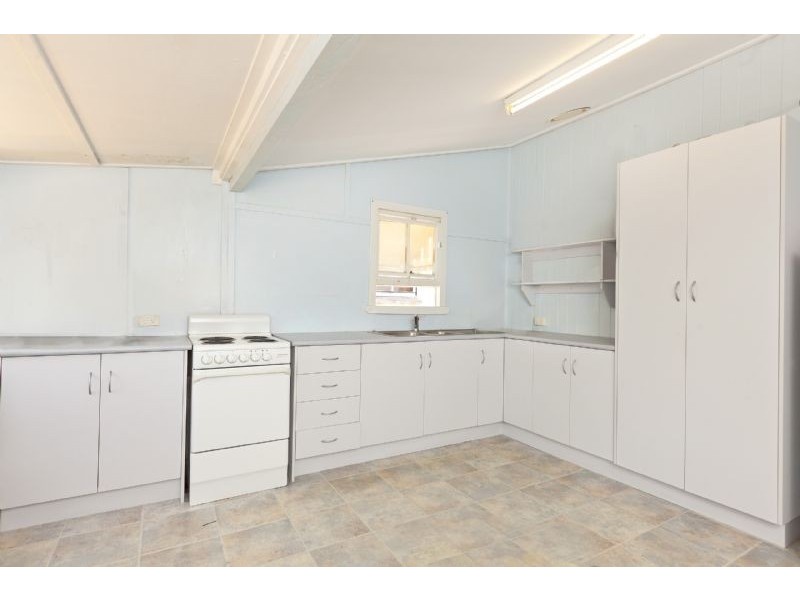 82 Stratton Terrace, Manly QLD 4179