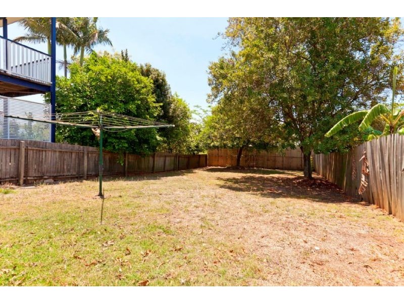 82 Stratton Terrace, Manly QLD 4179