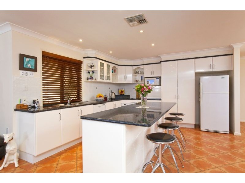 148 Petersen Street, Wynnum QLD 4178