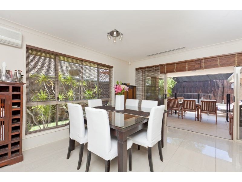 44 School Road, Wynnum West QLD 4178