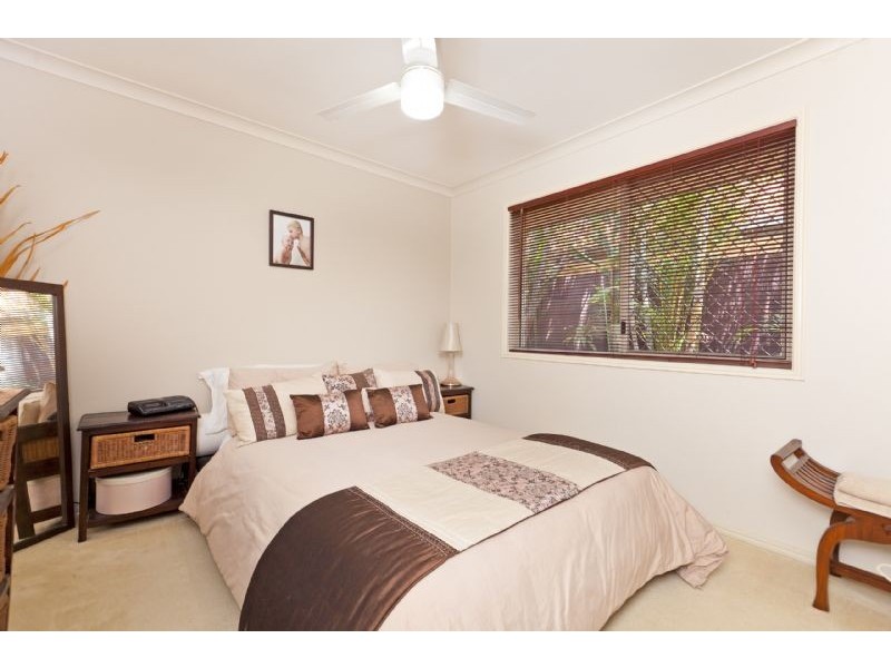 44 School Road, Wynnum West QLD 4178