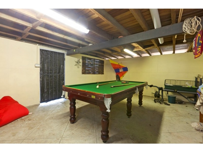 21 North Road, Wynnum West QLD 4178