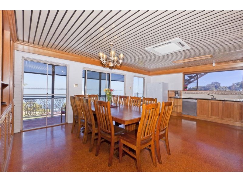 150 Main Road, Wellington Point QLD 4160