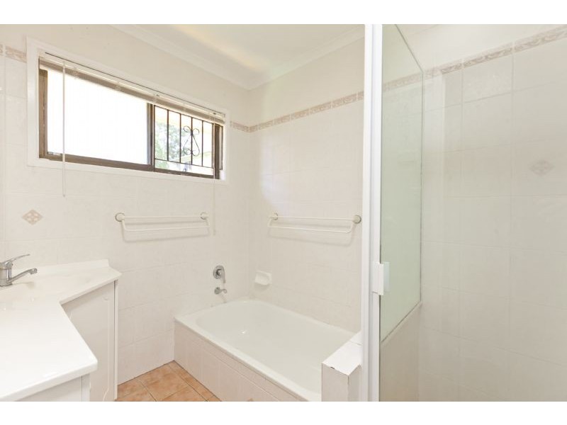 16 Glenpatrick Street, Manly West QLD 4179