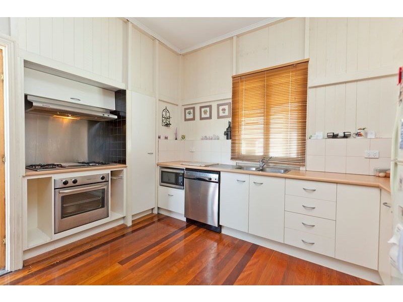 57 Shepherd Street, Wynnum QLD 4178