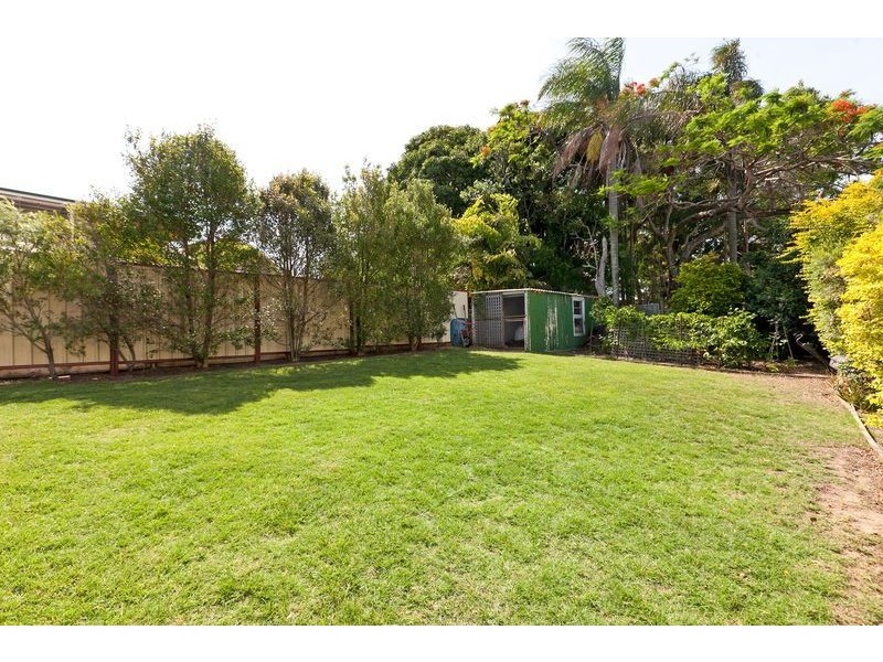57 Shepherd Street, Wynnum QLD 4178