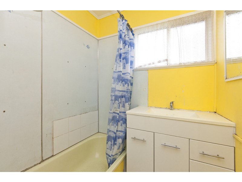 37 Merlina Street, Manly West QLD 4179