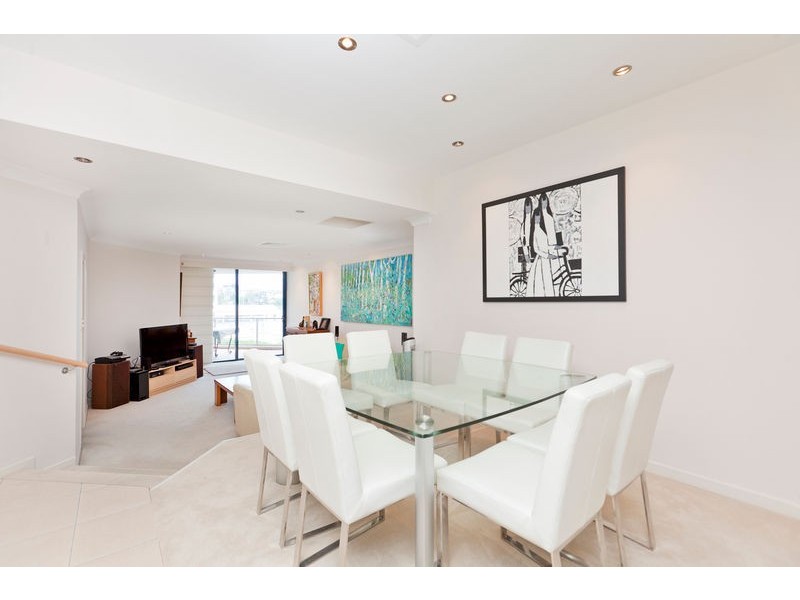 37/78 Cairns Street, Kangaroo Point QLD 4169