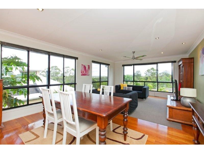 19 DANE COURT, Manly West QLD 4179