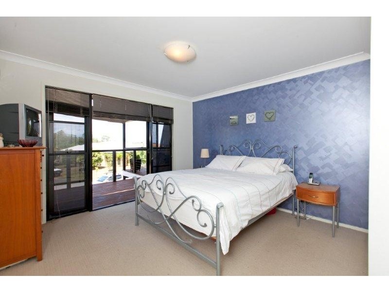 19 DANE COURT, Manly West QLD 4179