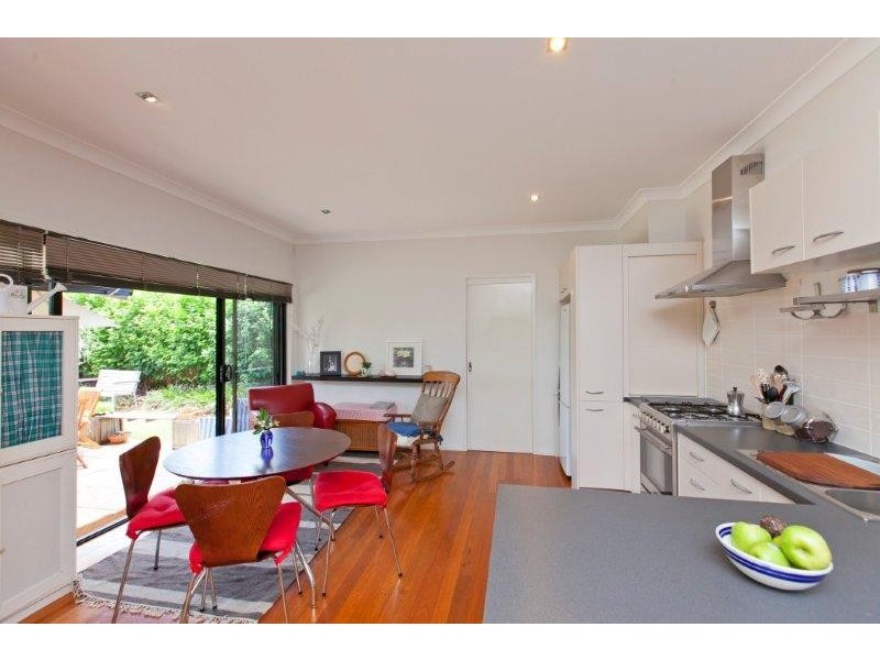19 DANE COURT, Manly West QLD 4179