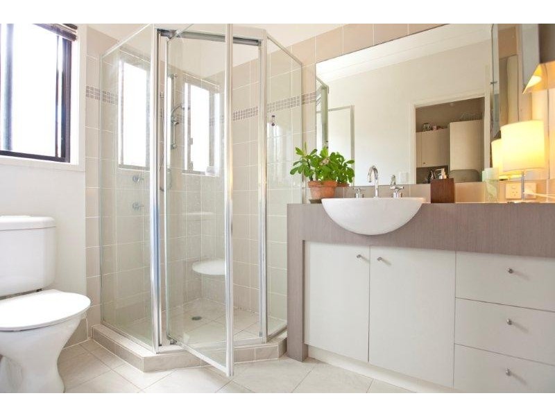 19 DANE COURT, Manly West QLD 4179
