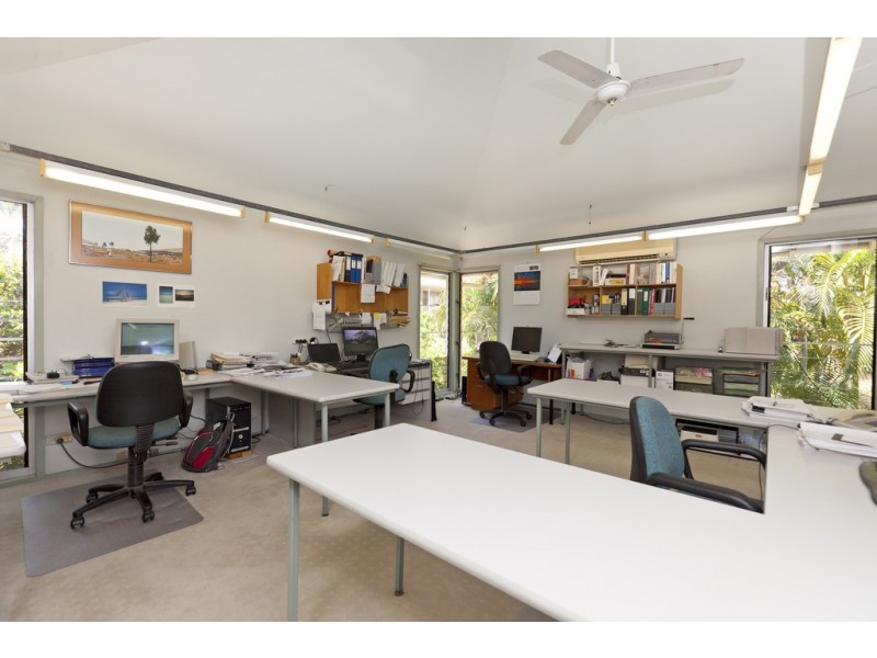 235 Ernest Street, Lota QLD 4179