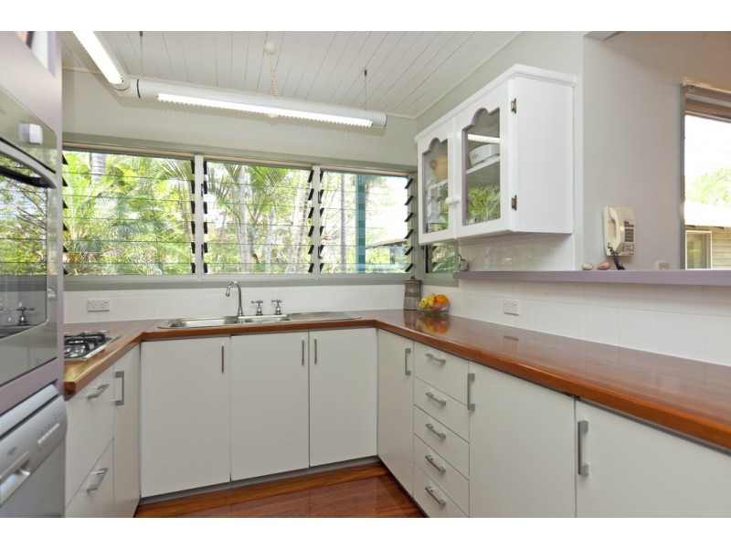 235 Ernest Street, Lota QLD 4179