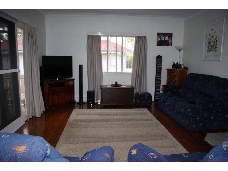 45 Duncan Street, Wynnum West QLD 4178