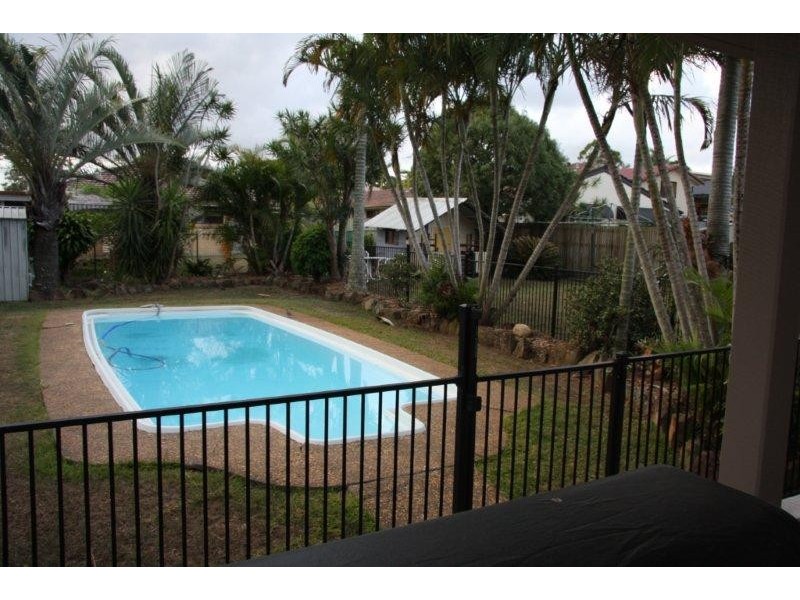 45 Duncan Street, Wynnum West QLD 4178