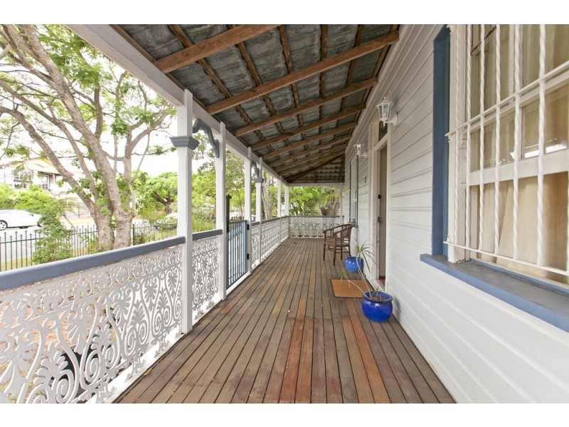 17 Mountjoy Terrace, Wynnum QLD 4178