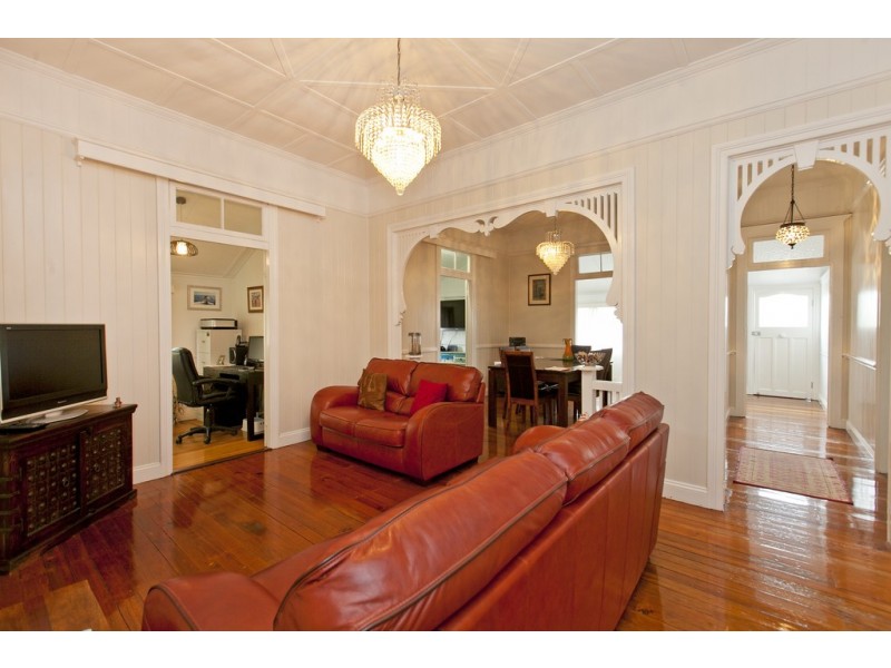 155 Mountjoy Terrace, Manly QLD 4179