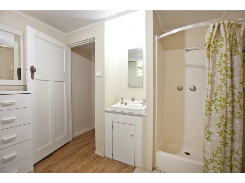 165 Stratton Terrace, Manly QLD 4179
