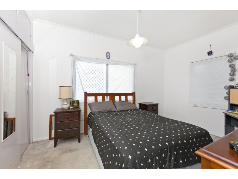 26 Buderim Street, Manly QLD 4179