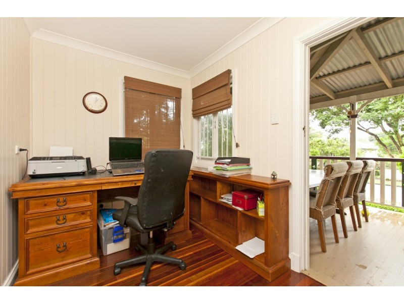 15 Carlton Terrace, Wynnum QLD 4178