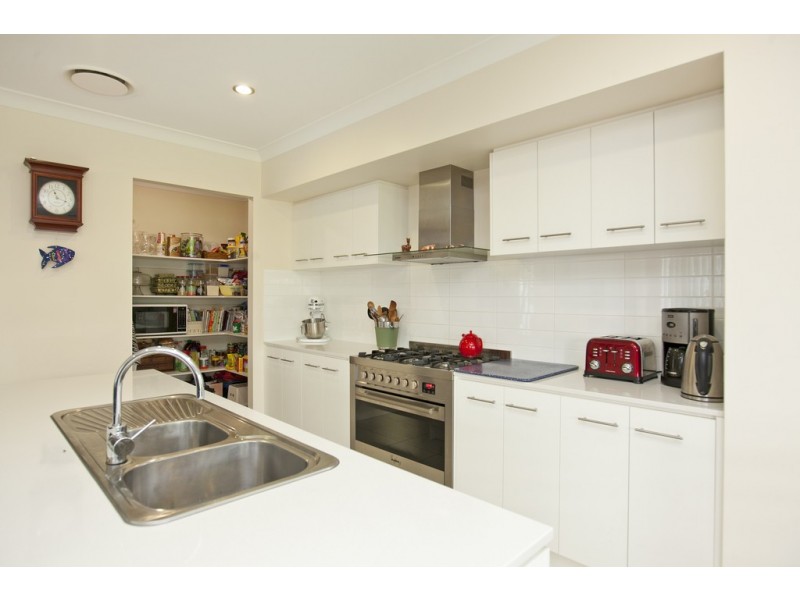 94 Worthing Street, Wynnum QLD 4178