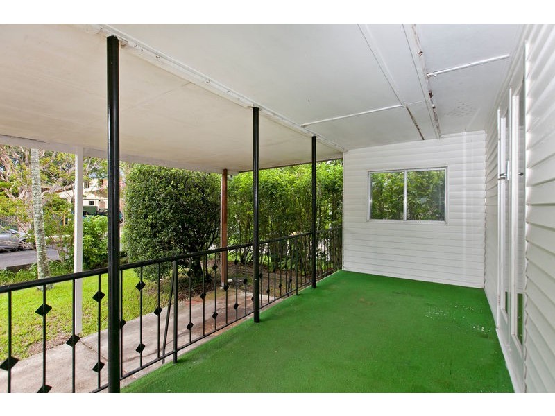 11 Cabanda Street, Wynnum West QLD 4178