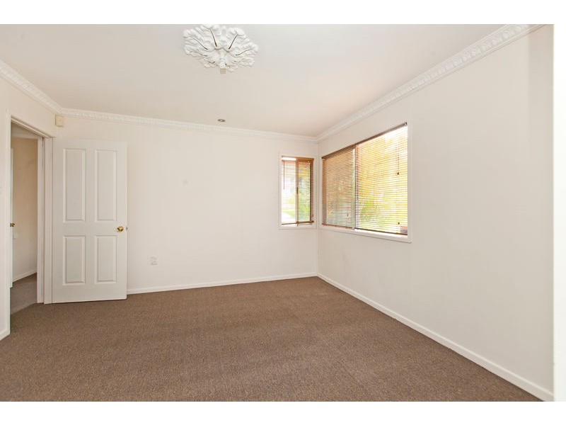 11 Cabanda Street, Wynnum West QLD 4178