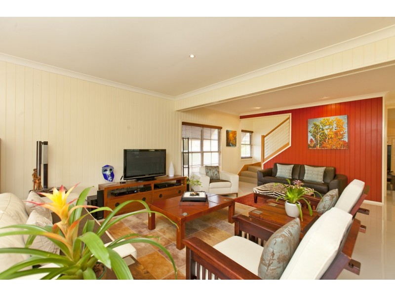 16 Grattan Terrace, Wynnum QLD 4178