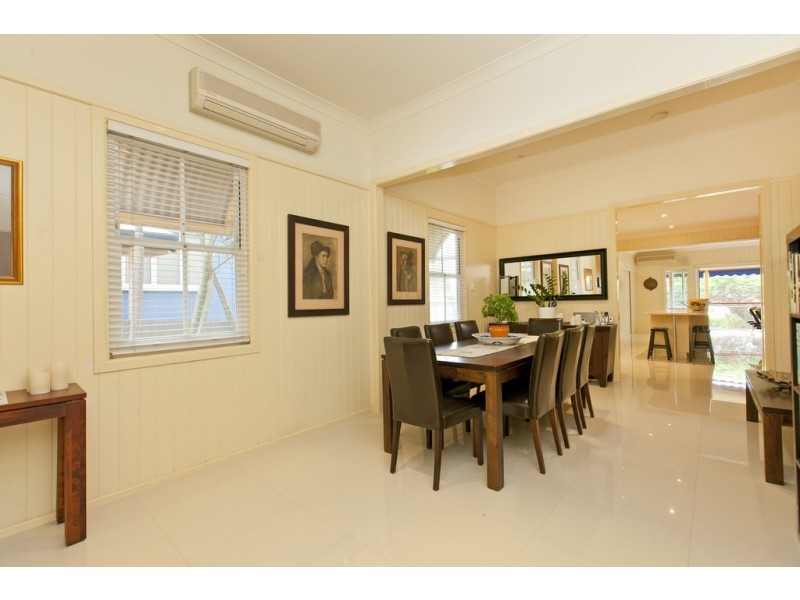 16 Grattan Terrace, Wynnum QLD 4178