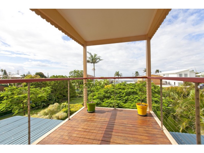 16 Grattan Terrace, Wynnum QLD 4178